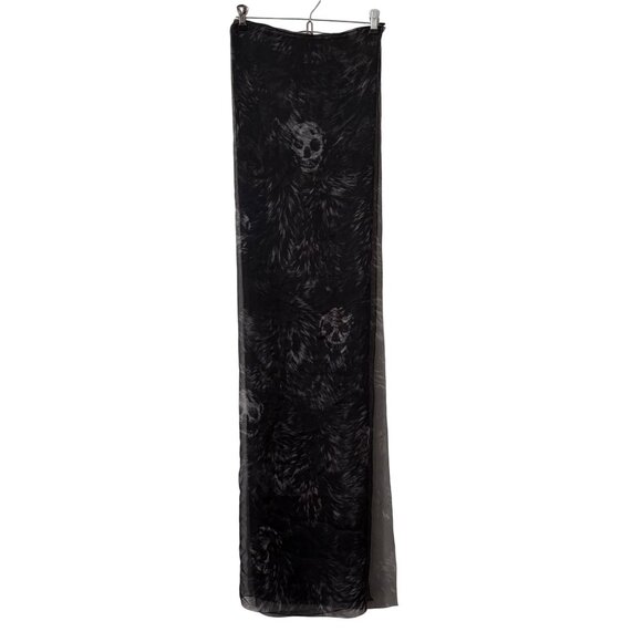 **NFS. Alexander McQueen Black Skull 100% Silk Square Scarf